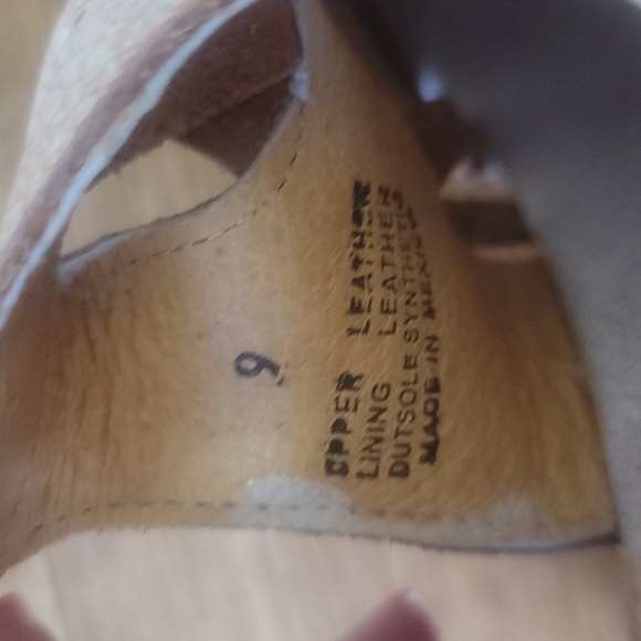 Very Volatile Wood Wedge - Picture 7 of 7